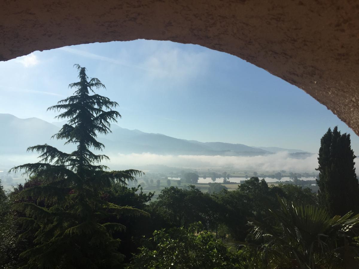 Tenuta Due Laghi Rivodutri Екстериор снимка
