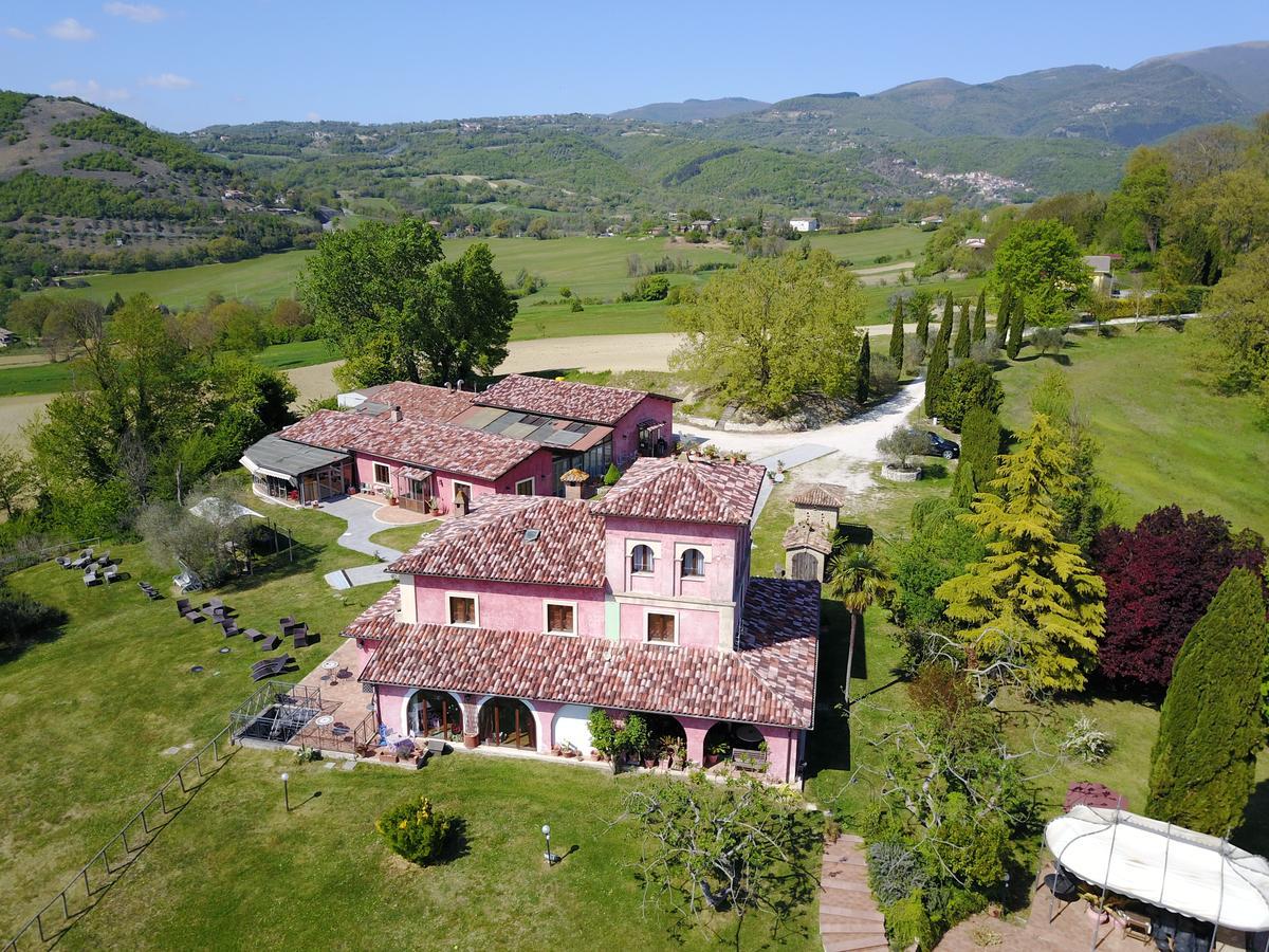 Tenuta Due Laghi Rivodutri Екстериор снимка